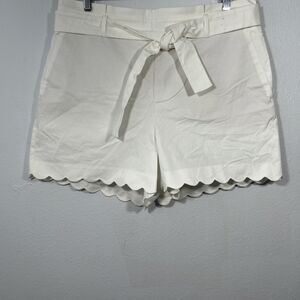 Ann Taylor Shorts Womens 14 White Scalloped High Rise Tie Tapered Leg Minimalist